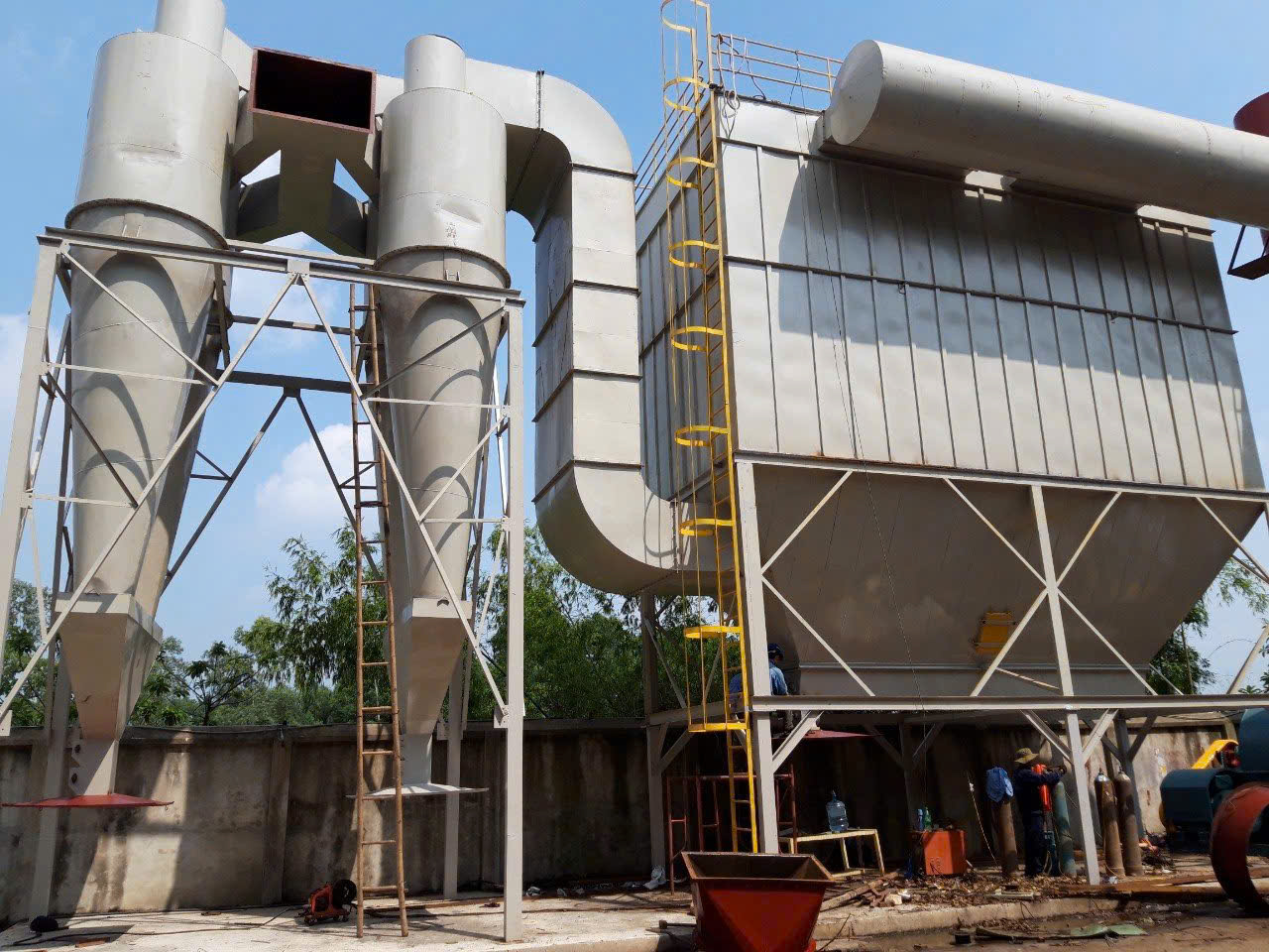 CỤM THIẾT BỊ LỌC BỤI