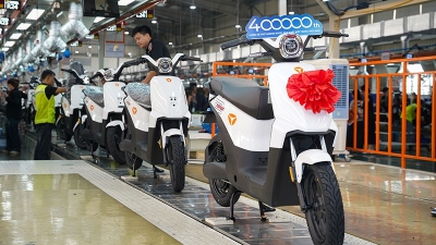 Yadea xuất xưởng xe máy điện thứ 400.000 tại Việt Nam