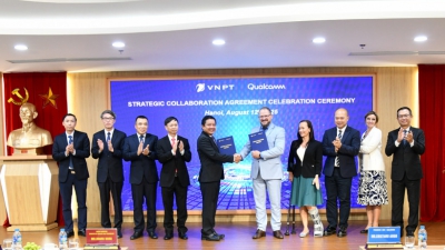 NPT-Qualcomm hợp tác chiến lược hướng tới thành lập trung tâm xuất sắc
